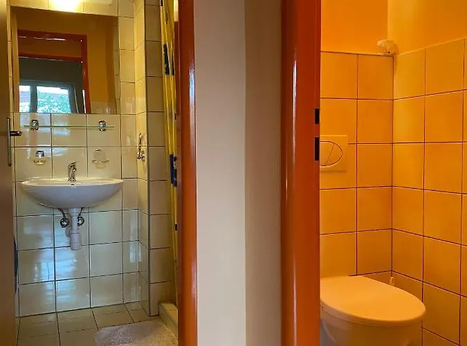 Privat No 13 아파트 *